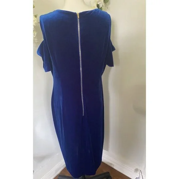 Calvin Klein Sheath Velvet Dress Womens Size 14 Solid Royal Blue Cold Shoulder Calvin Klein Sheath Velvet Dress Womens Size 14 Solid Royal Blue Cold Shoulder